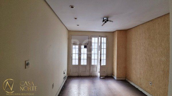 Sala Comercial à venda com 3 quartos, 98m², Rua Marechal Floriano Peixoto no bairro Centro Histórico em Porto Alegre
