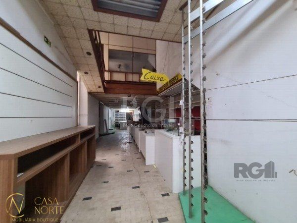 Prédio Comercial à venda , 600m², Rua Vigario José Inácio no bairro Centro Histórico em Porto Alegre