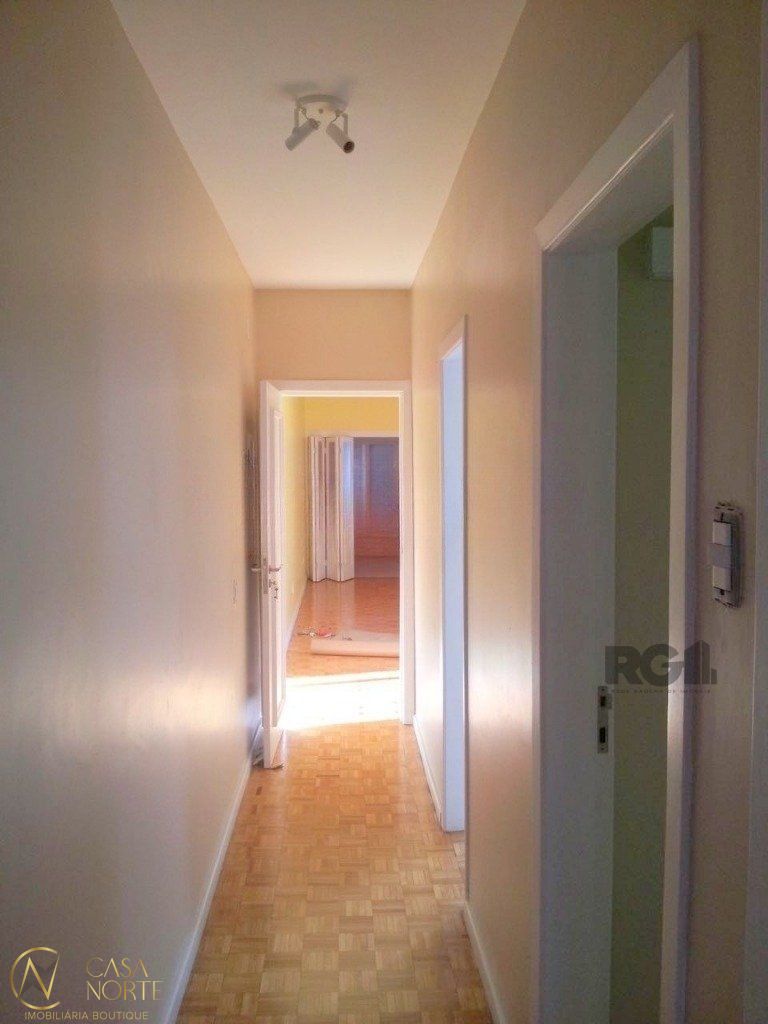 Apartamento à venda com 3 quartos, 102m², Rua Mariante no bairro Rio Branco em Porto Alegre