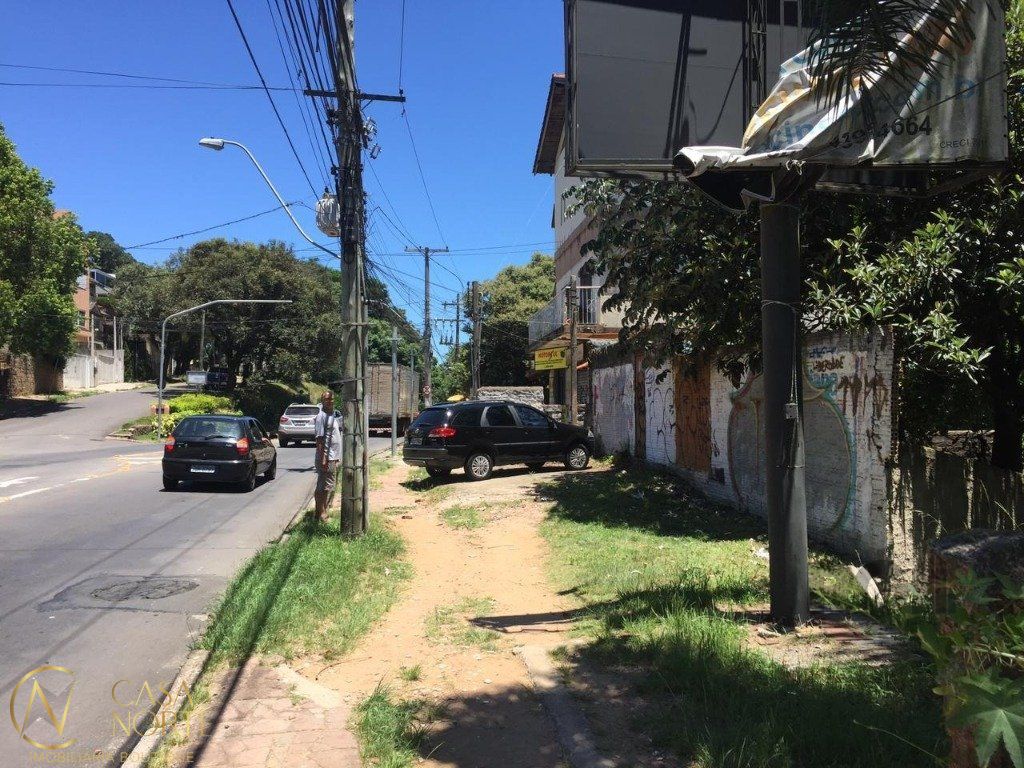 Terreno à venda  com 1416m², Avenida Wenceslau Escobar - de 3275 ao Fim - Lado Ímpar no bairro Vila Conceição em Porto Alegre