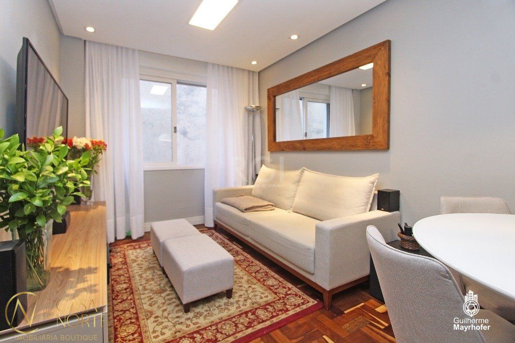 Apartamento à venda com 1 quarto, 70m², 1 vaga, Rua Guilherme Alves no bairro Partenon em Porto Alegre