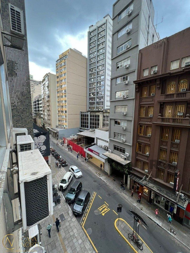 Sala Comercial à venda , 32m², Rua General Andrade Neves no bairro Centro Histórico em Porto Alegre