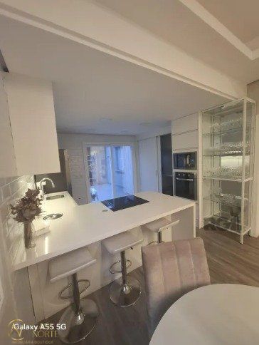 Casa à venda com 3 quartos, 149m², 1 suíte, 5 vagas, Rua Onze de Agosto no bairro São João em Porto Alegre