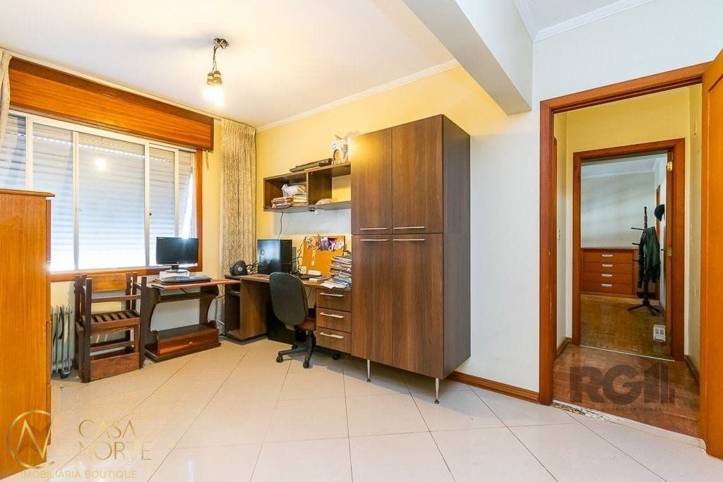 Apartamento à venda com 3 quartos, 114m², 1 suíte, 2 vagas, Avenida Benjamin Constant no bairro São João em Porto Alegre