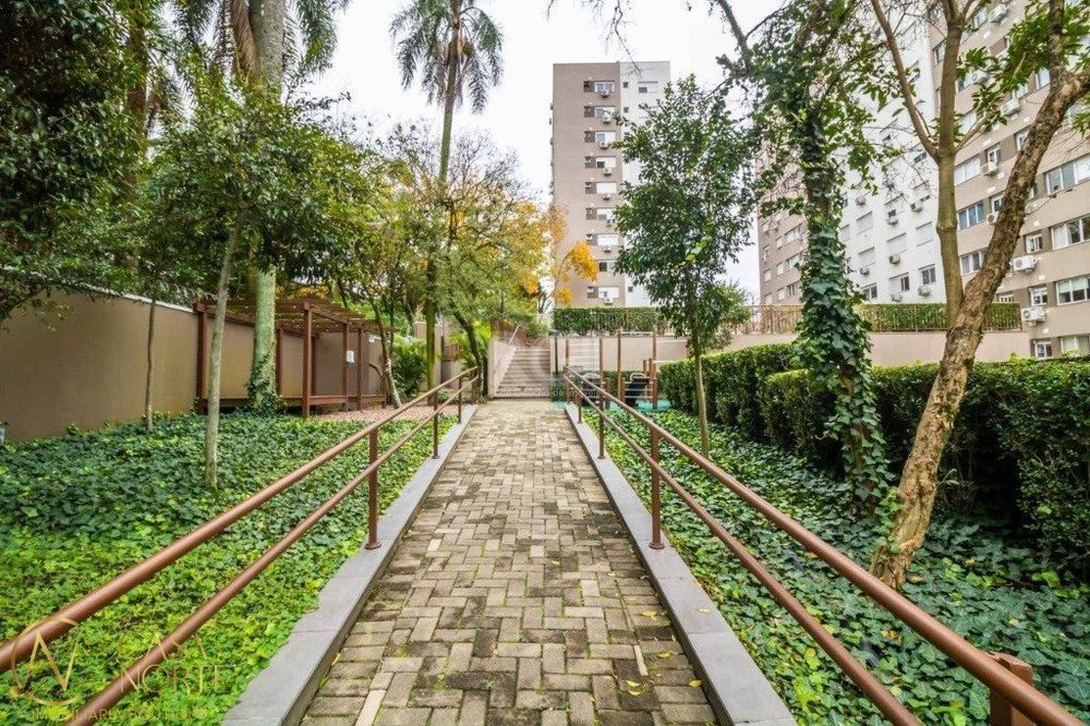 Apartamento à venda com 1 quarto, 49m², 1 vaga, Rua Dário Totta no bairro Teresópolis em Porto Alegre