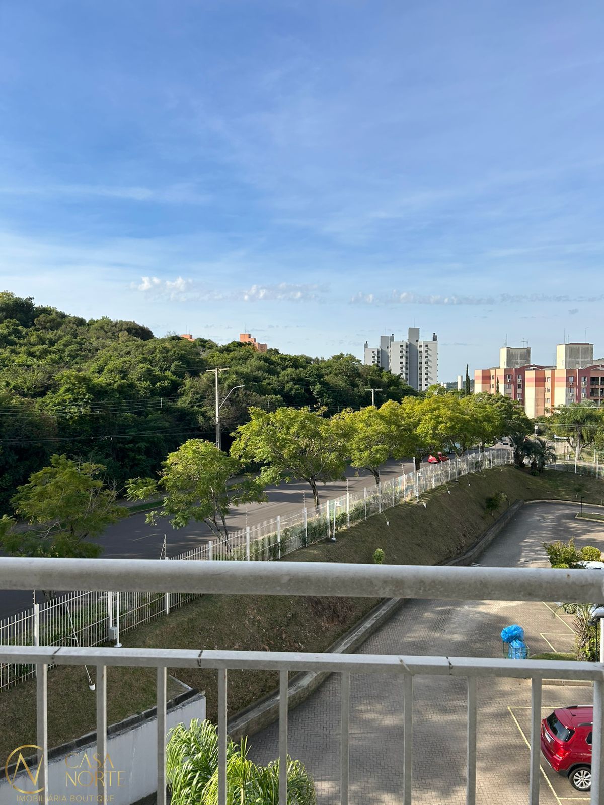 Apartamento à venda com 3 quartos, 72m², 1 suíte, 1 vaga, Rua Abram Goldsztein no bairro Jardim Carvalho em Porto Alegre