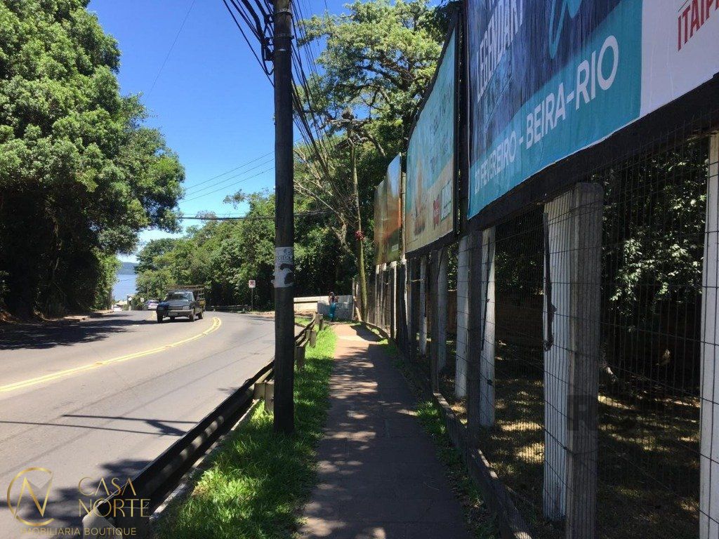 Terreno à venda  com 1416m², Avenida Wenceslau Escobar - de 3275 ao Fim - Lado Ímpar no bairro Vila Conceição em Porto Alegre