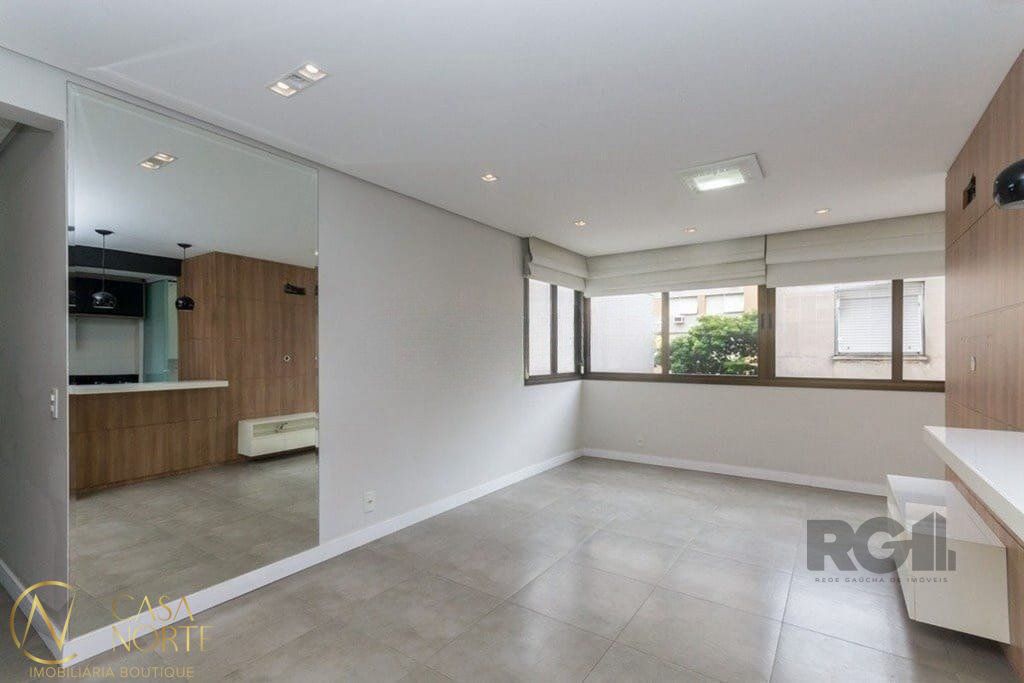 Apartamento à venda com 2 quartos, 70m², 1 suíte, 1 vaga, Rua General João Telles no bairro Bom Fim em Porto Alegre