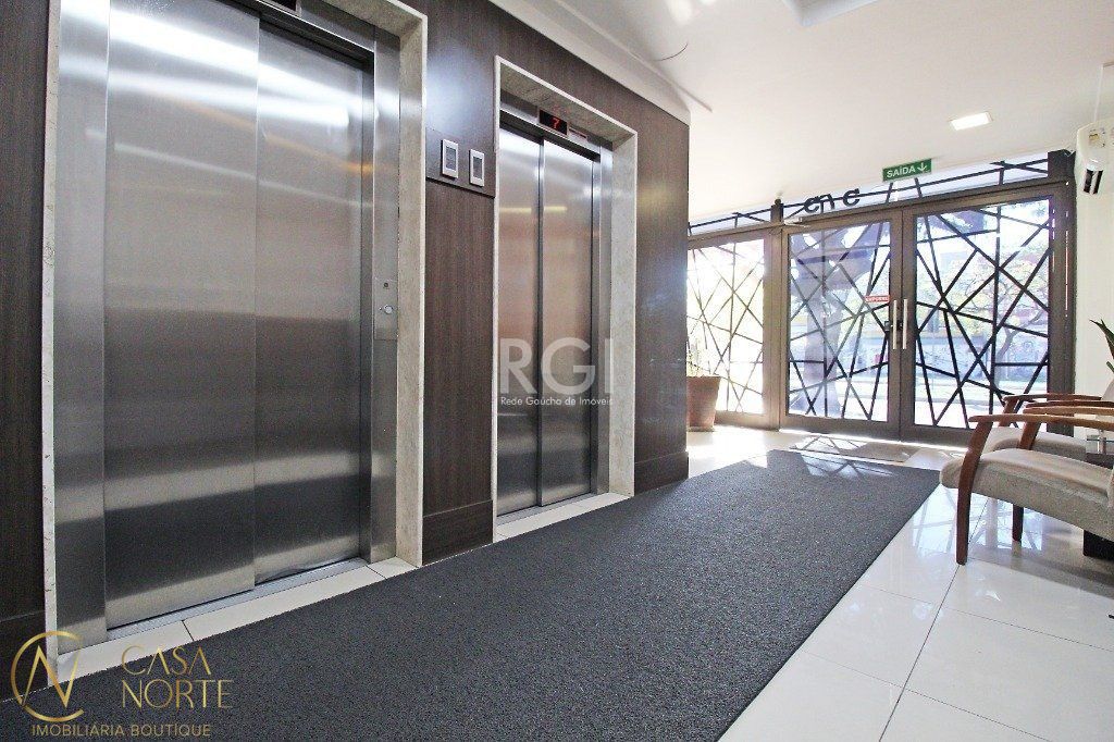 Sala Comercial à venda , 54m², 1 vaga, Avenida Aureliano de Figueiredo Pinto no bairro Praia de Belas em Porto Alegre
