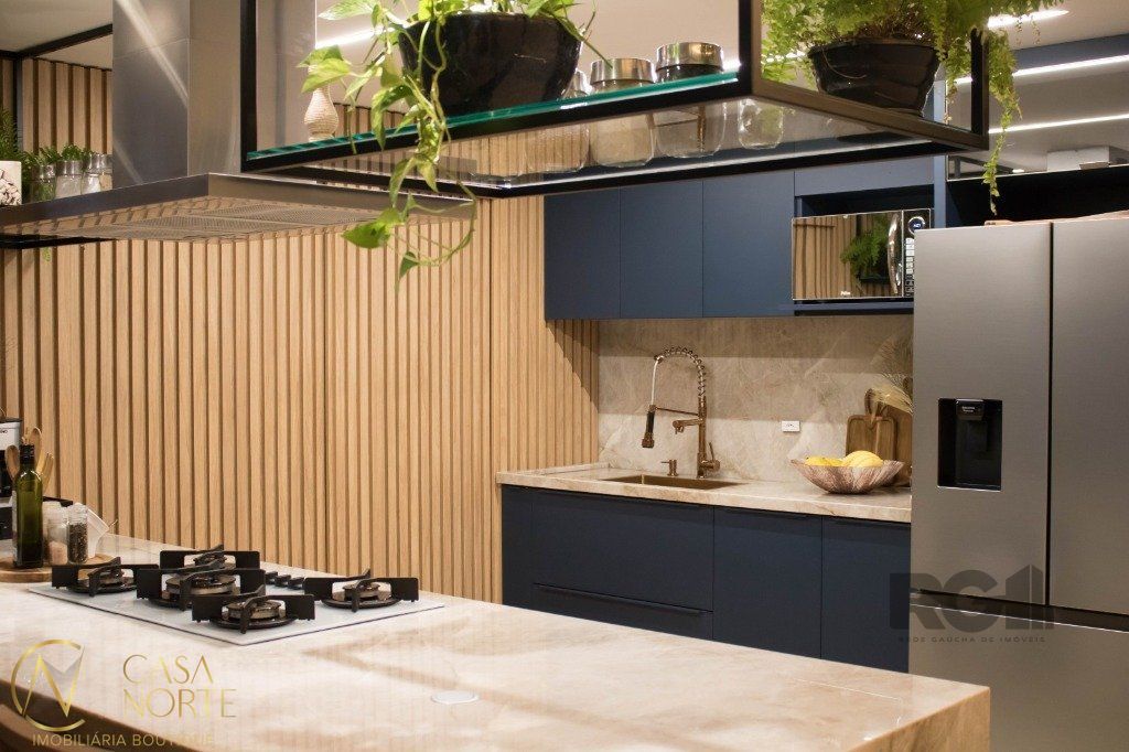 Apartamento à venda com 2 quartos, 112m², 2 suítes, Avenida Lageado no bairro Petrópolis em Porto Alegre