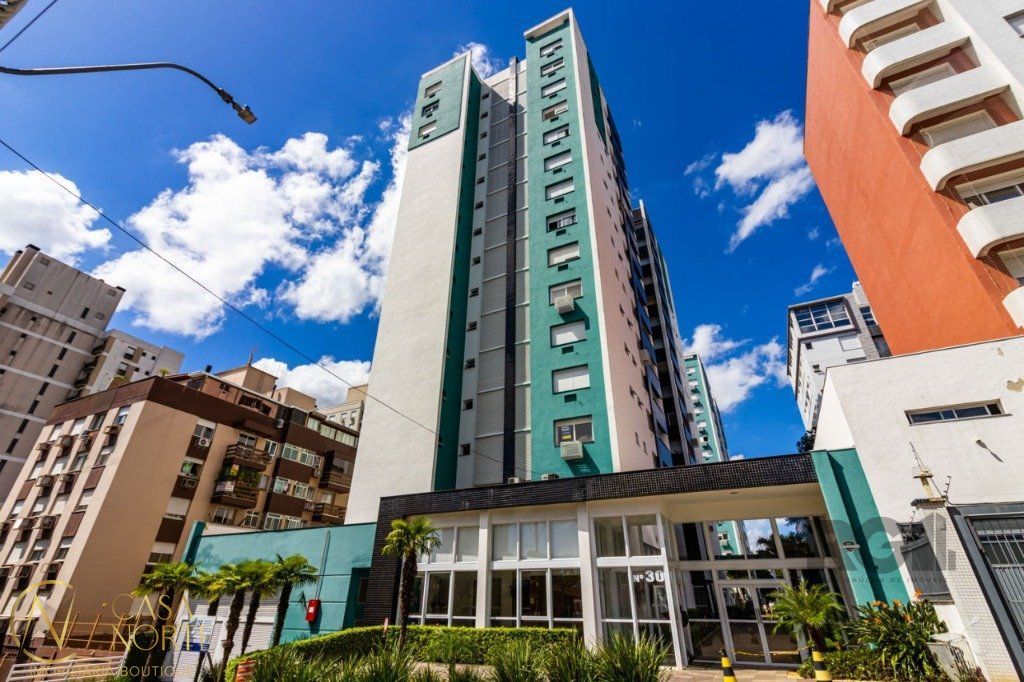 Apartamento à venda com 3 quartos, 112m², 1 suíte, 1 vaga, Rua Acelio Daudt no bairro Passo da Areia em Porto Alegre