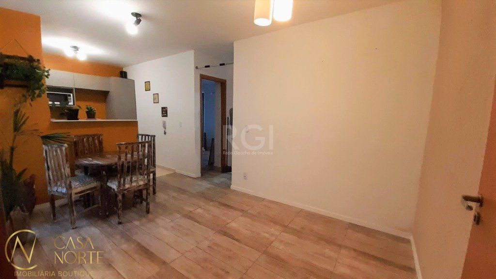 Apartamento à venda com 2 quartos, 39m², 1 vaga, Rua Atilio Supertti no bairro Vila Nova em Porto Alegre