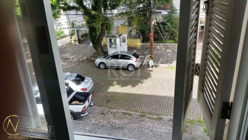 Apartamento à venda com 2 quartos, 76m², Rua Marcelo Gama no bairro São João em Porto Alegre