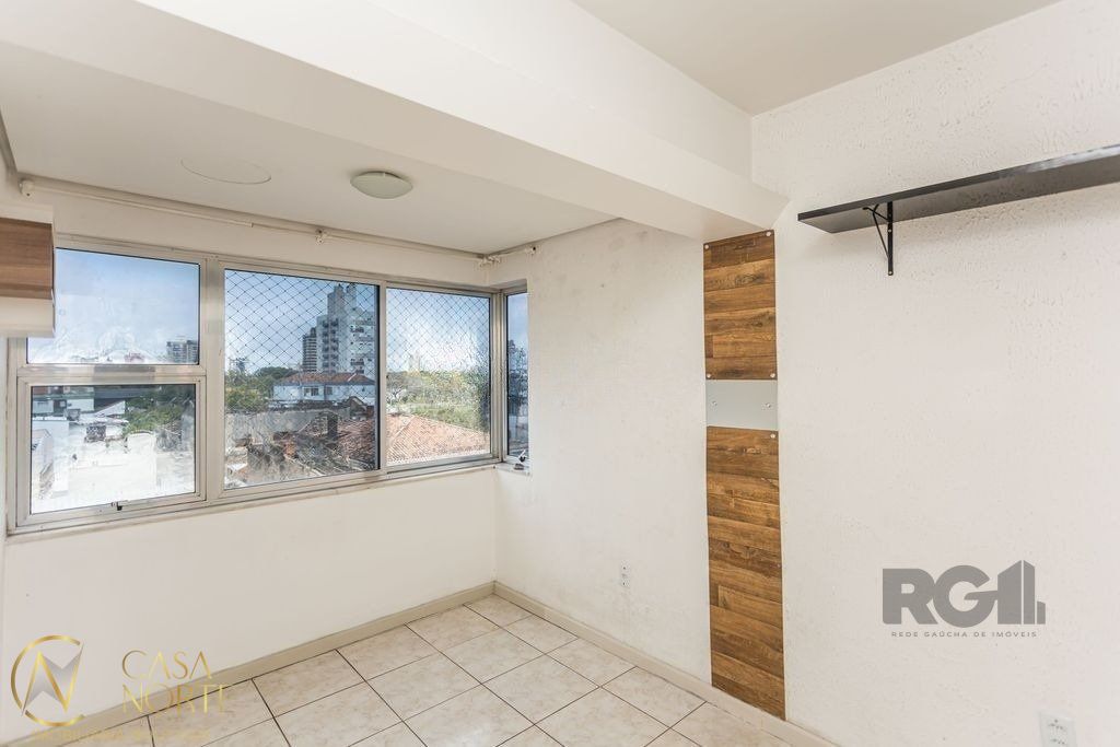 Cobertura à venda com 3 quartos, 150m², 1 suíte, Avenida da Azenha no bairro Azenha em Porto Alegre