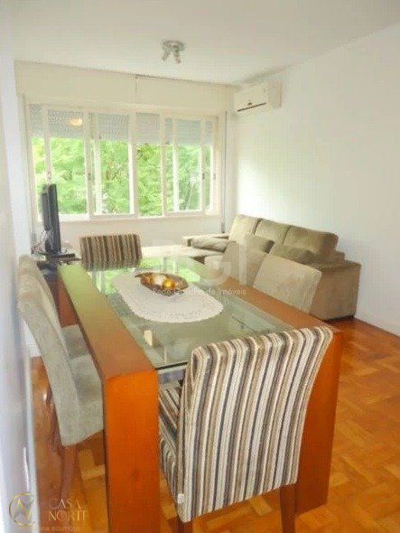 Apartamento à venda com 3 quartos, 104m², 1 suíte, 2 vagas, Avenida Plinio Brasil Milano no bairro Higienópolis em Porto Alegre