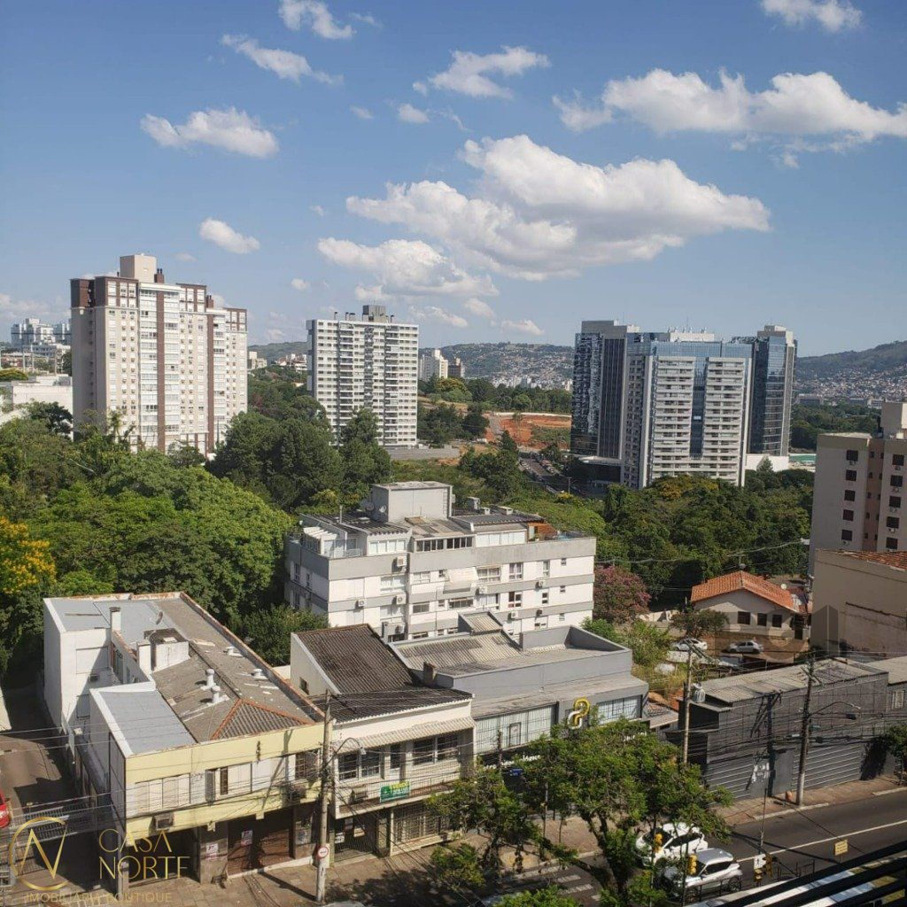Sala Comercial à venda , 38m², 1 vaga, Avenida Palmeira no bairro Petrópolis em Porto Alegre