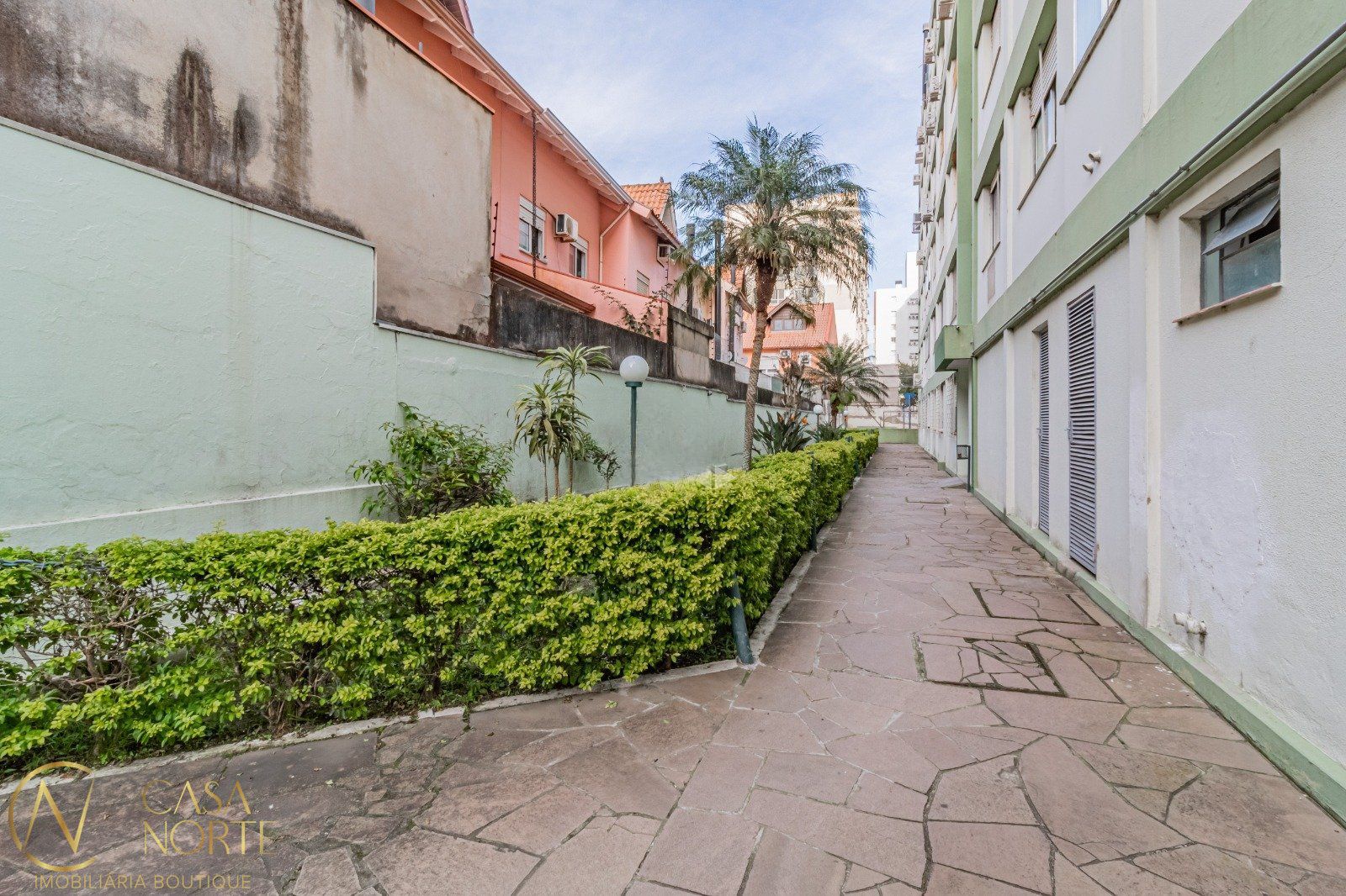 Apartamento à venda com 2 quartos, 59m², Rua Doutor Barcelos no bairro Tristeza em Porto Alegre