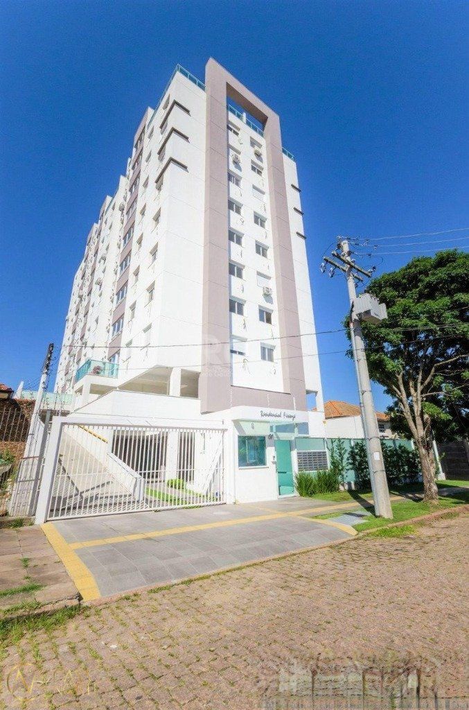 Apartamento à venda com 3 quartos, 73m², 1 suíte, 1 vaga, Rua Fonseca Ramos no bairro Medianeira em Porto Alegre