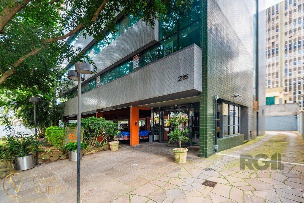 Sala Comercial à venda , 37m², Rua Doutor Vicente de Paula Dutra no bairro Praia de Belas em Porto Alegre