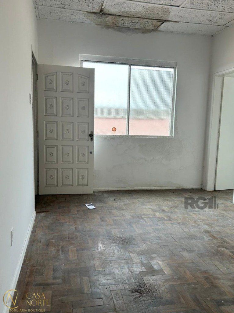 Apartamento à venda com 2 quartos, 42m², Rua Orfanotrófio no bairro Santa Tereza em Porto Alegre