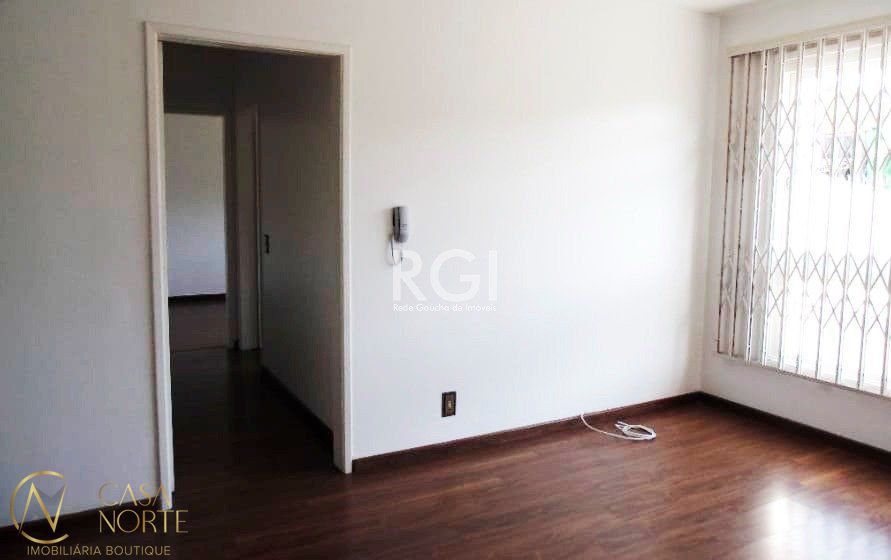 Apartamento à venda com 2 quartos, 59m², 1 vaga, Rua Sepe Tiaraju no bairro Medianeira em Porto Alegre