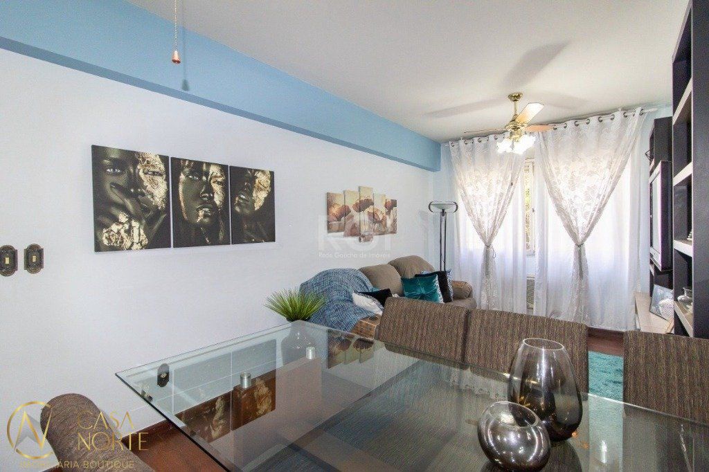 Apartamento à venda com 2 quartos, 77m², 1 vaga, Avenida Padre Cacique no bairro Praia de Belas em Porto Alegre