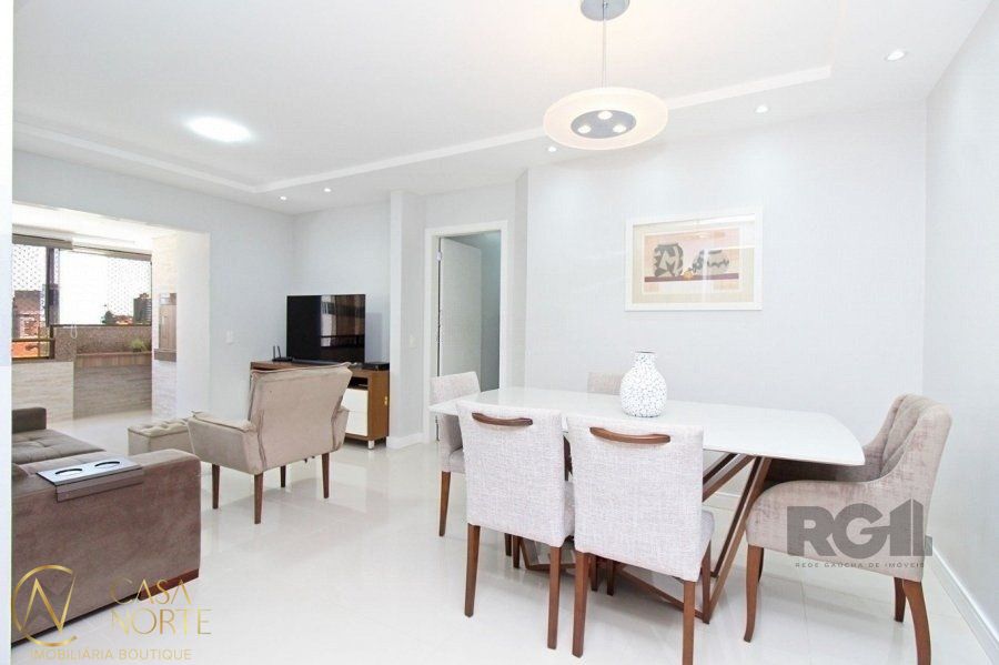 Apartamento à venda com 3 quartos, 109m², 1 suíte, 1 vaga, Avenida Francisco Trein no bairro Cristo Redentor em Porto Alegre