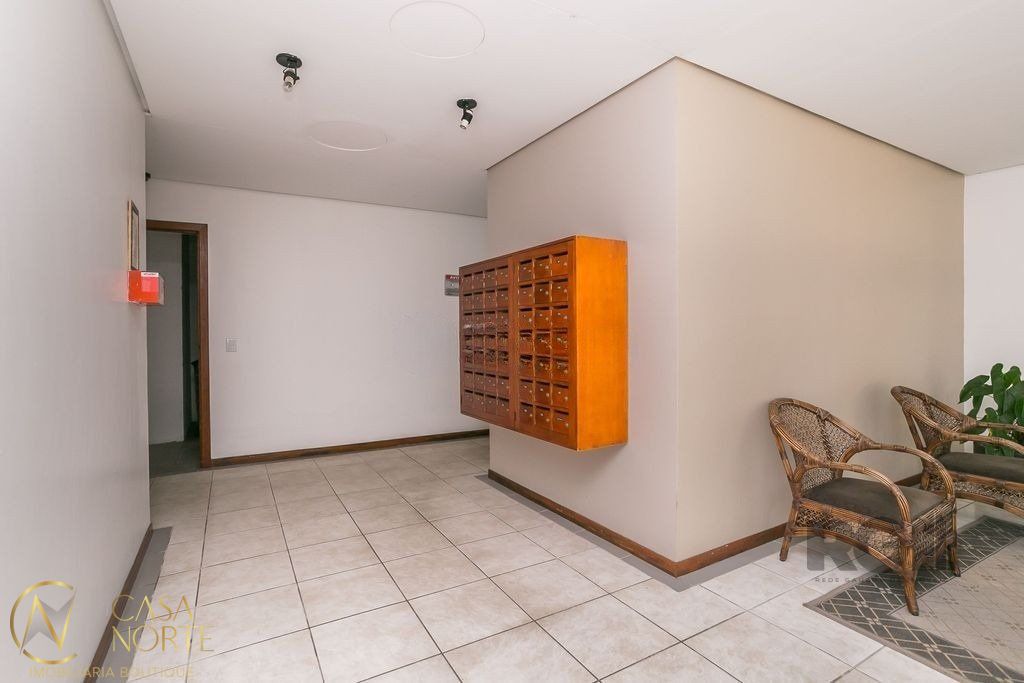 Apartamento à venda com 2 quartos, 59m², 1 vaga, Avenida da Cavalhada no bairro Cavalhada em Porto Alegre