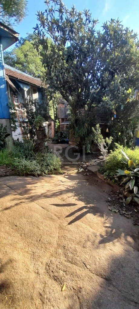 Terreno à venda  com 1625m², Rua Sepe Tiaraju no bairro Teresópolis em Porto Alegre
