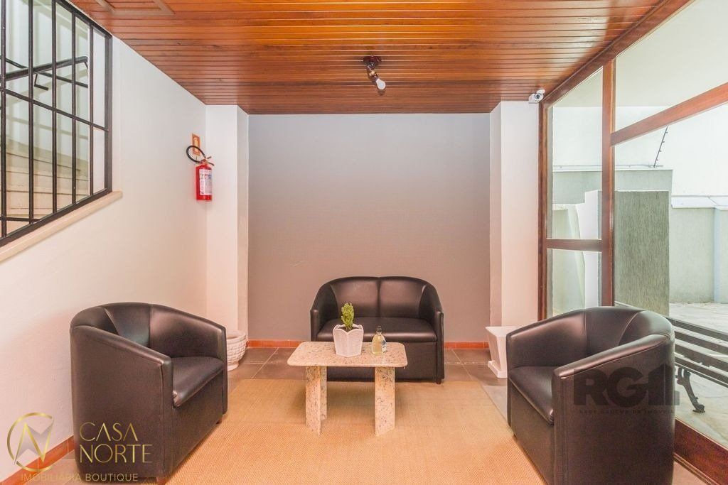 Apartamento à venda com 1 quarto, 54m², 1 vaga, Rua Doutor Eduardo Chartier no bairro Passo da Areia em Porto Alegre