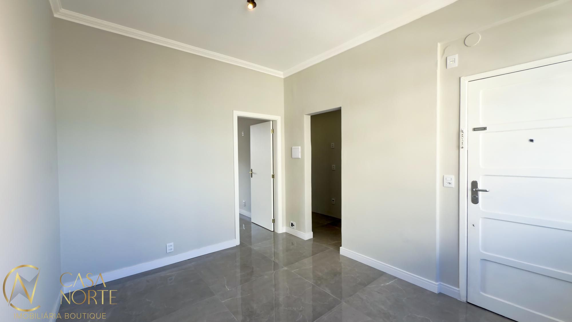 Apartamento à venda com 1 quarto, 37m², 1 suíte, Rua dos Andradas no bairro Centro Histórico em Porto Alegre