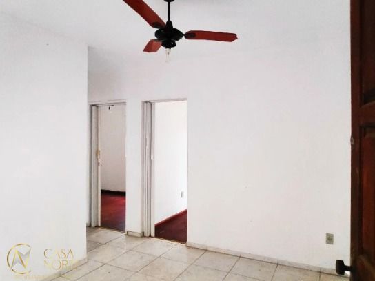 Apartamento à venda com 2 quartos, 45m², Rua dos Maias no bairro Rubem Berta em Porto Alegre
