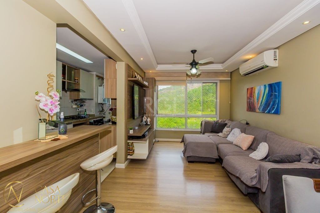 Apartamento à venda com 3 quartos, 79m², 1 suíte, 2 vagas, Rua Irmao Norberto Francisco Rauch no bairro Jardim Carvalho em Porto Alegre