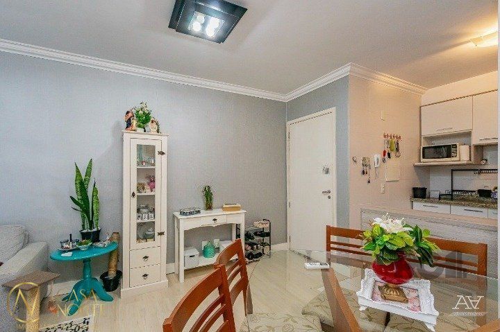 Apartamento à venda com 3 quartos, 69m², 1 suíte, 1 vaga, Rua Marechal Mesquita no bairro Teresópolis em Porto Alegre