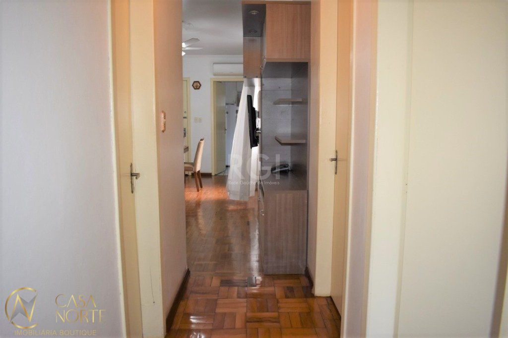 Apartamento à venda com 3 quartos, 73m², Rua Washington Luiz no bairro Centro Histórico em Porto Alegre