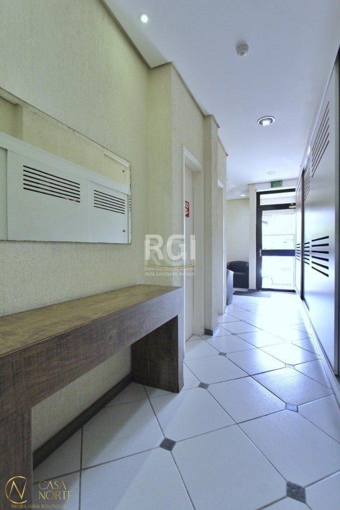 Sala Comercial à venda , 29m², Avenida Venancio Aires no bairro Cidade Baixa em Porto Alegre