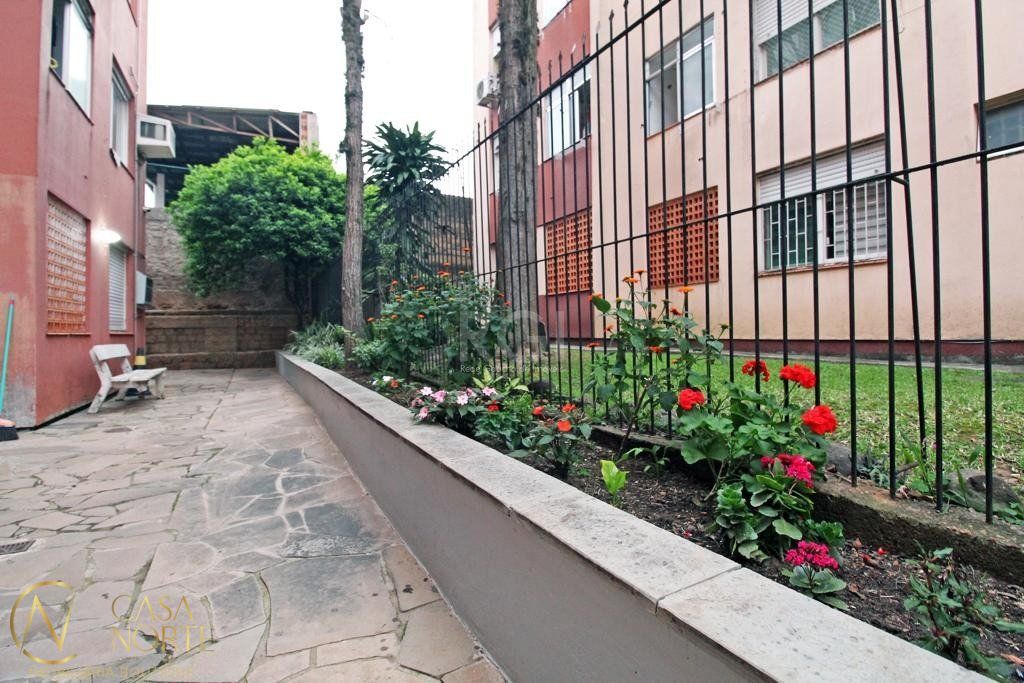 Apartamento à venda com 1 quarto, 42m², Rua Angelo Crivellaro no bairro Jardim do Salso em Porto Alegre