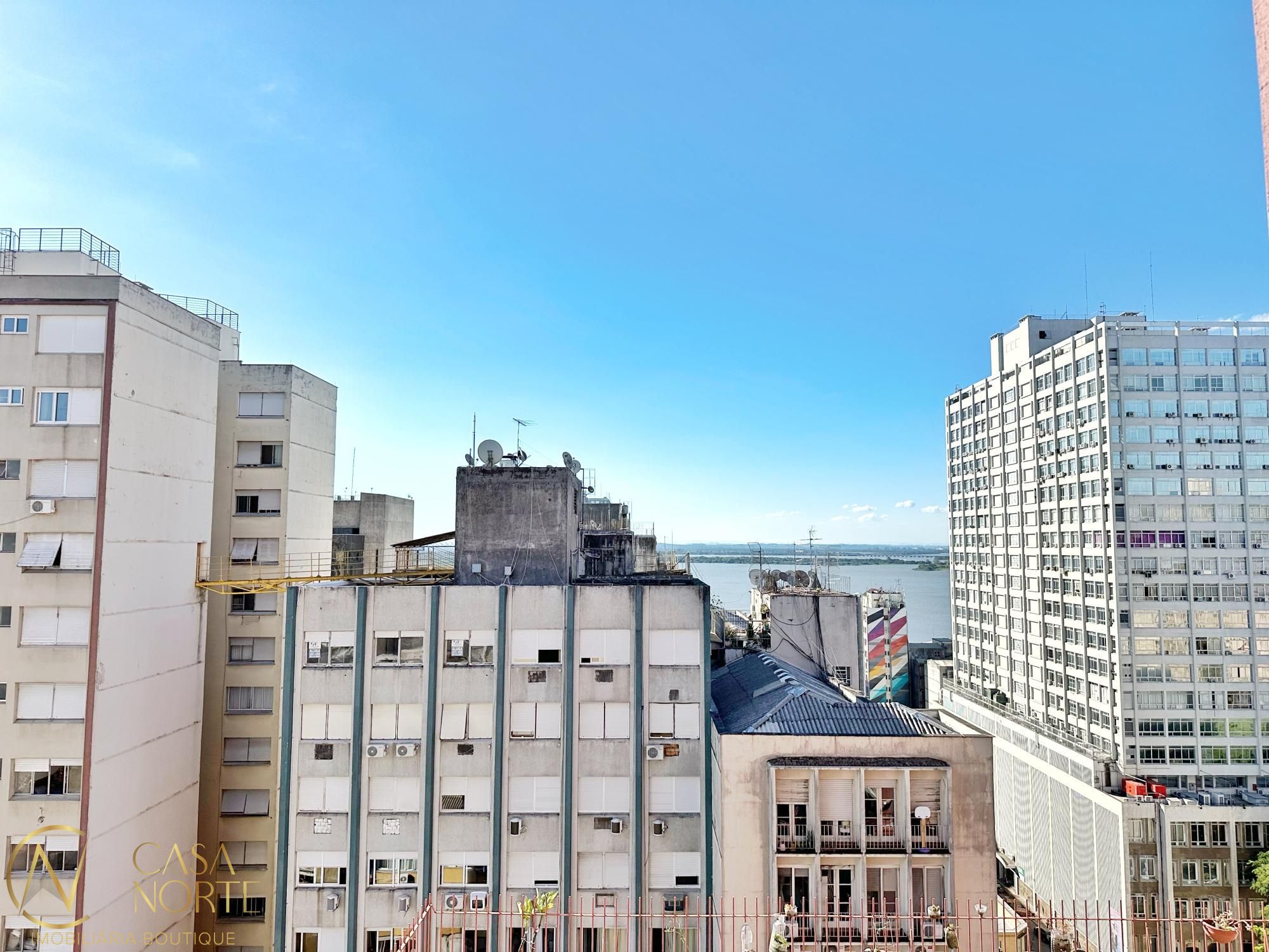 Apartamento à venda com 1 quarto, 37m², 1 suíte, Rua dos Andradas no bairro Centro Histórico em Porto Alegre