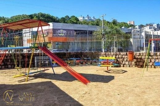Apartamento à venda com 3 quartos, 61m², Rua Ibicui no bairro Cristal em Porto Alegre