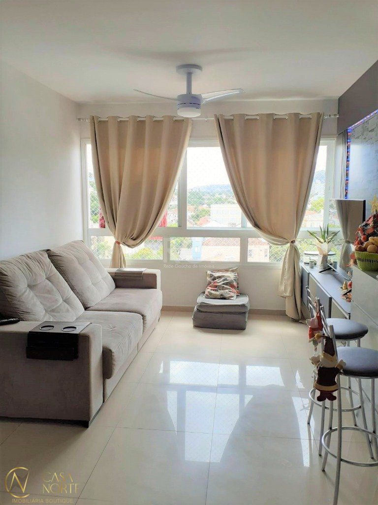 Apartamento à venda com 3 quartos, 73m², 1 suíte, 1 vaga, Rua Fonseca Ramos no bairro Medianeira em Porto Alegre