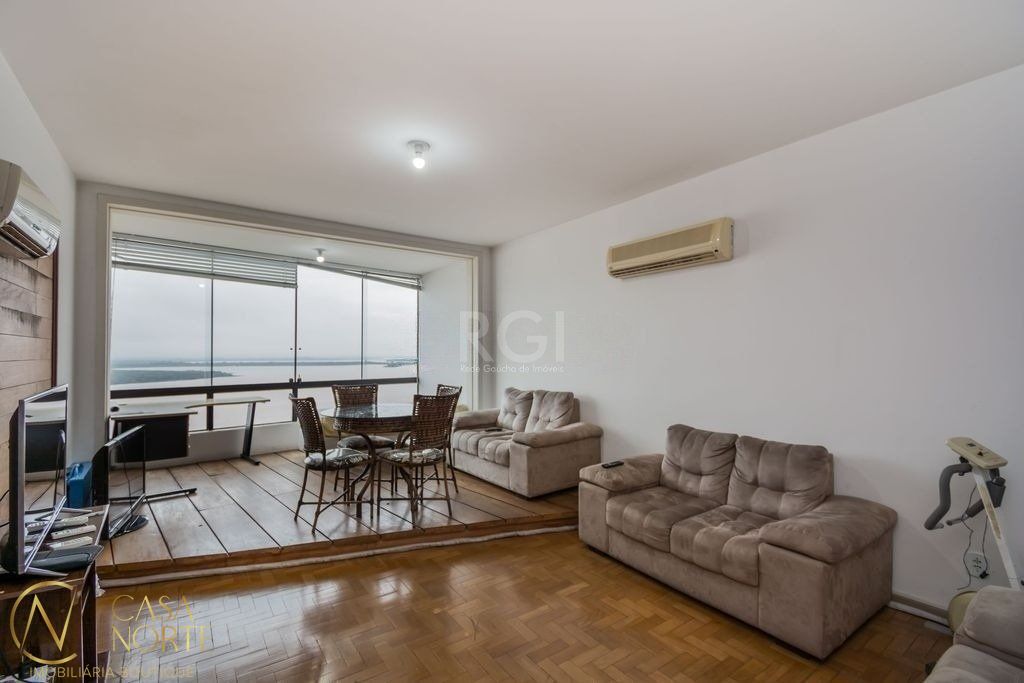 Apartamento à venda com 3 quartos, 148m², Avenida Maua no bairro Centro Histórico em Porto Alegre