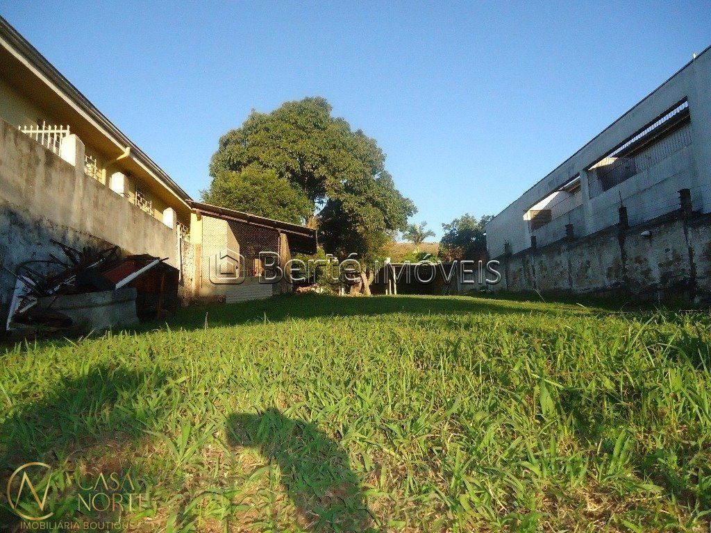 Terreno à venda  com 570m², Avenida Nonoai no bairro Nonoai em Porto Alegre