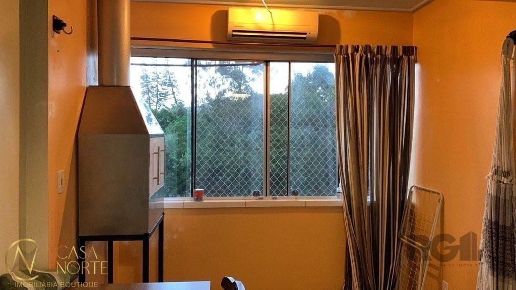 Apartamento à venda com 2 quartos, 70m², 1 suíte, Travessa Escobar no bairro Camaquã em Porto Alegre