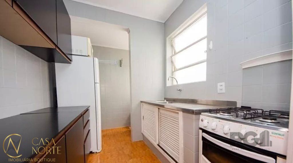 Apartamento à venda com 2 quartos, 55m², 1 suíte, Rua Ramiro Barcelos no bairro Bom Fim em Porto Alegre