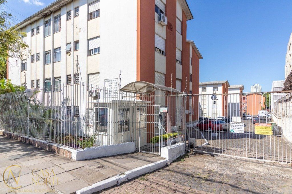 Apartamento à venda com 3 quartos, 76m², 1 vaga, Avenida Plinio Brasil Milano no bairro Higienópolis em Porto Alegre
