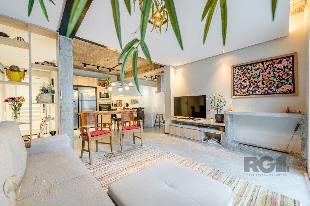 Apartamento à venda com 3 quartos, 369m², 1 suíte, 4 vagas, Rua Carlos Trein Filho no bairro Auxiliadora em Porto Alegre
