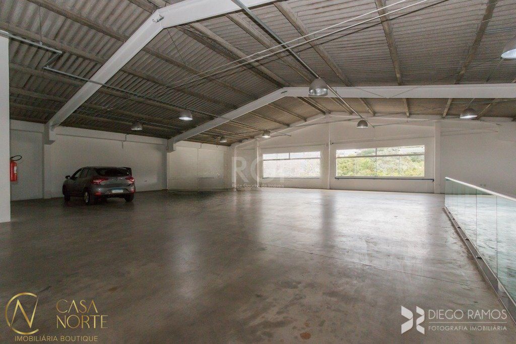 Prédio Comercial à venda , 2235m², 100 vagas, Avenida Otto Niemeyer no bairro Tristeza em Porto Alegre