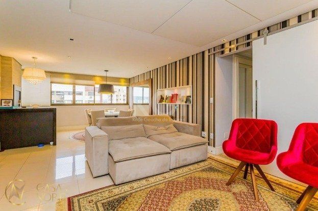 Apartamento à venda com 3 quartos, 94m², 1 suíte, 4 vagas, Rua Domingos Martins no bairro Cristo Redentor em Porto Alegre
