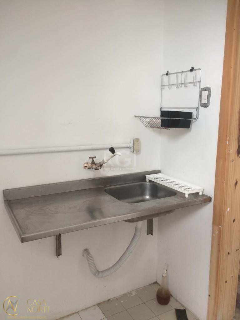 Apartamento à venda com 2 quartos, 52m², Rua Ramiro Barcelos no bairro Independência em Porto Alegre