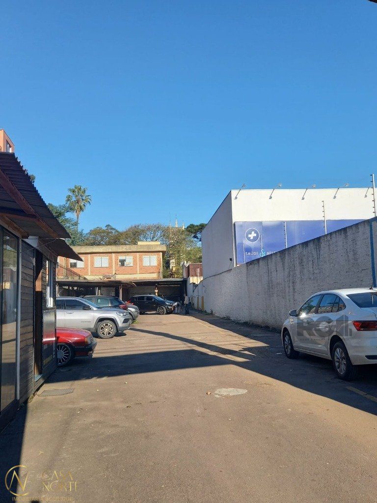 Terreno à venda  com 652m², Avenida Teresópolis no bairro Teresópolis em Porto Alegre